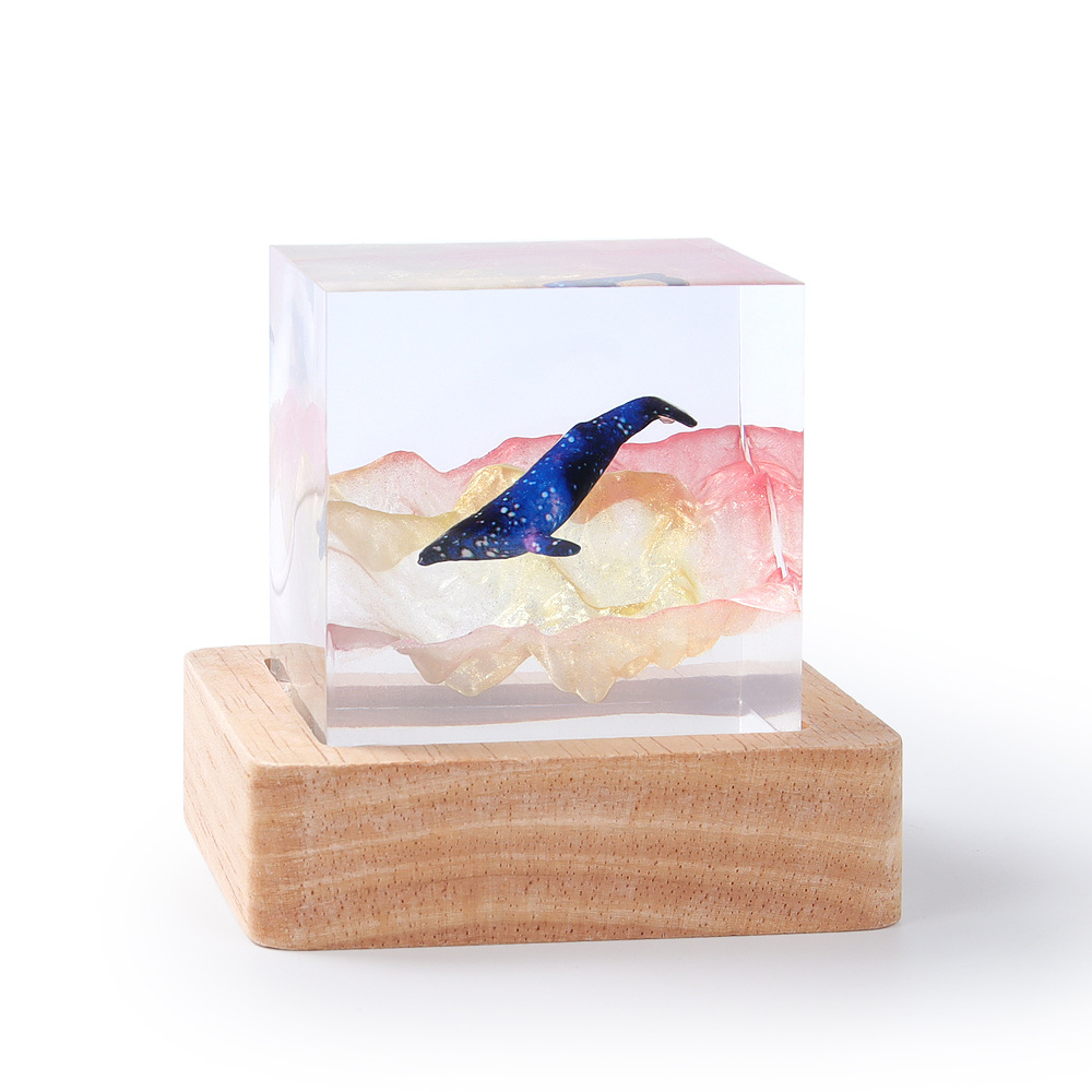 5cm Cube Organism Resin Table  - Resin Art Cube review and price