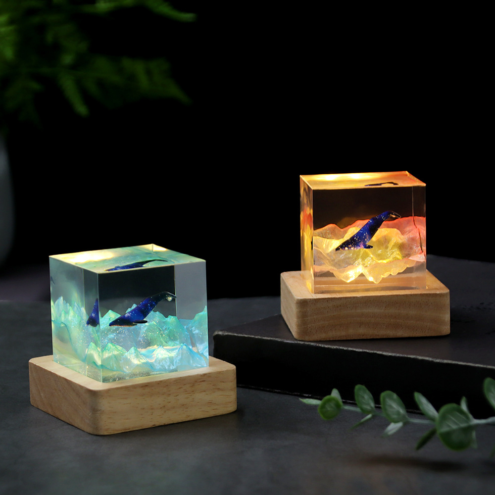 5cm Cube Organism Resin Table  - Resin Art Cube review and price