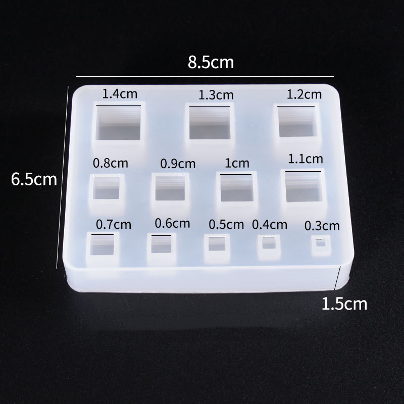 Cute beads Cube triangle Silic - Resin Art Cube review and price