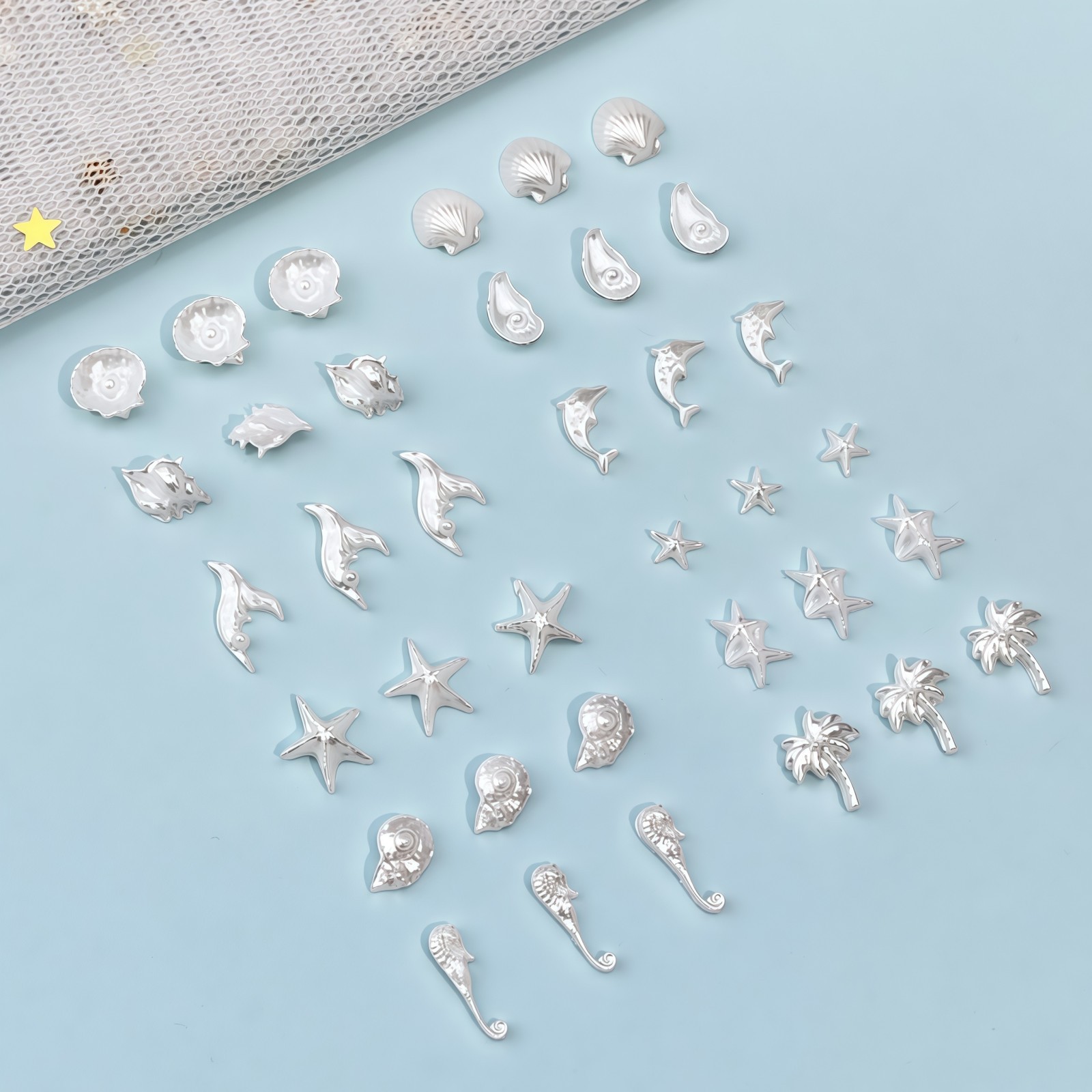 50PCS Dreamy Blue Sea Series R - Resin Art A Keychain review and price